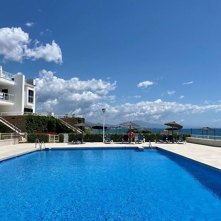 Sunshine Beach Front Complex, Wifi, Modern Casares Eksteriør bilde